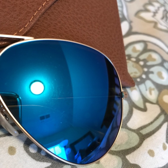 Ray-Ban metal blue lens Aviator Sunglasses - Picture 3 of 8